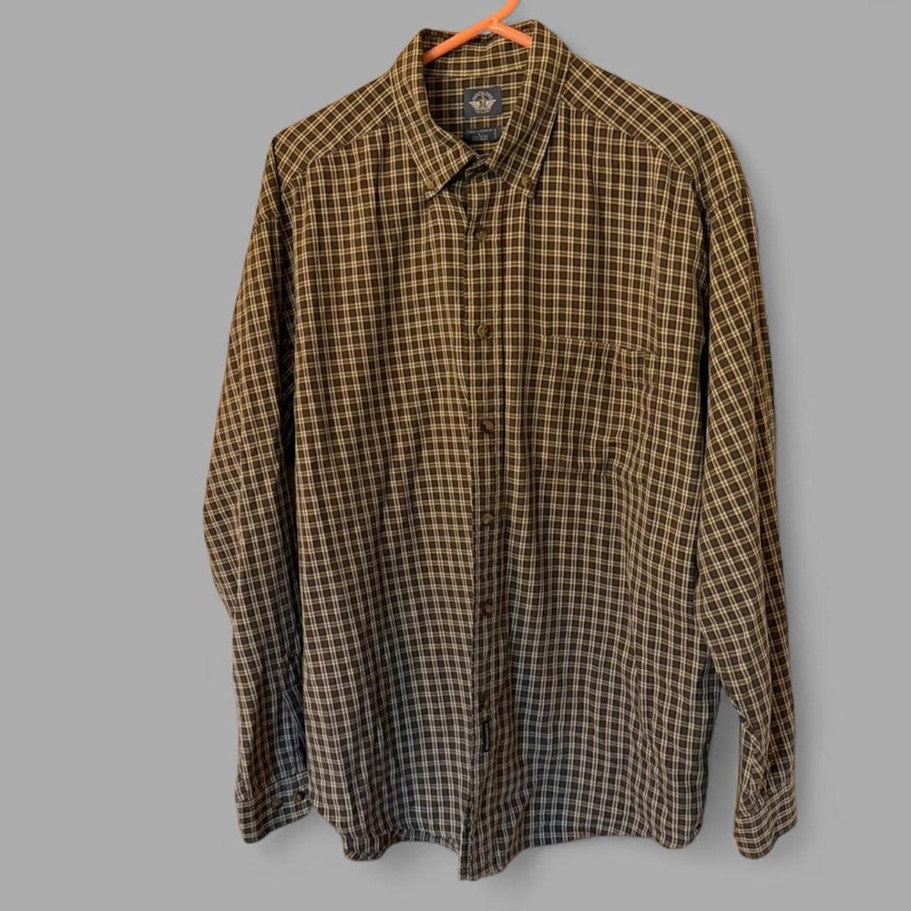 Dockers Men's Brown Tan Plaid Button-Down Shirt Large
